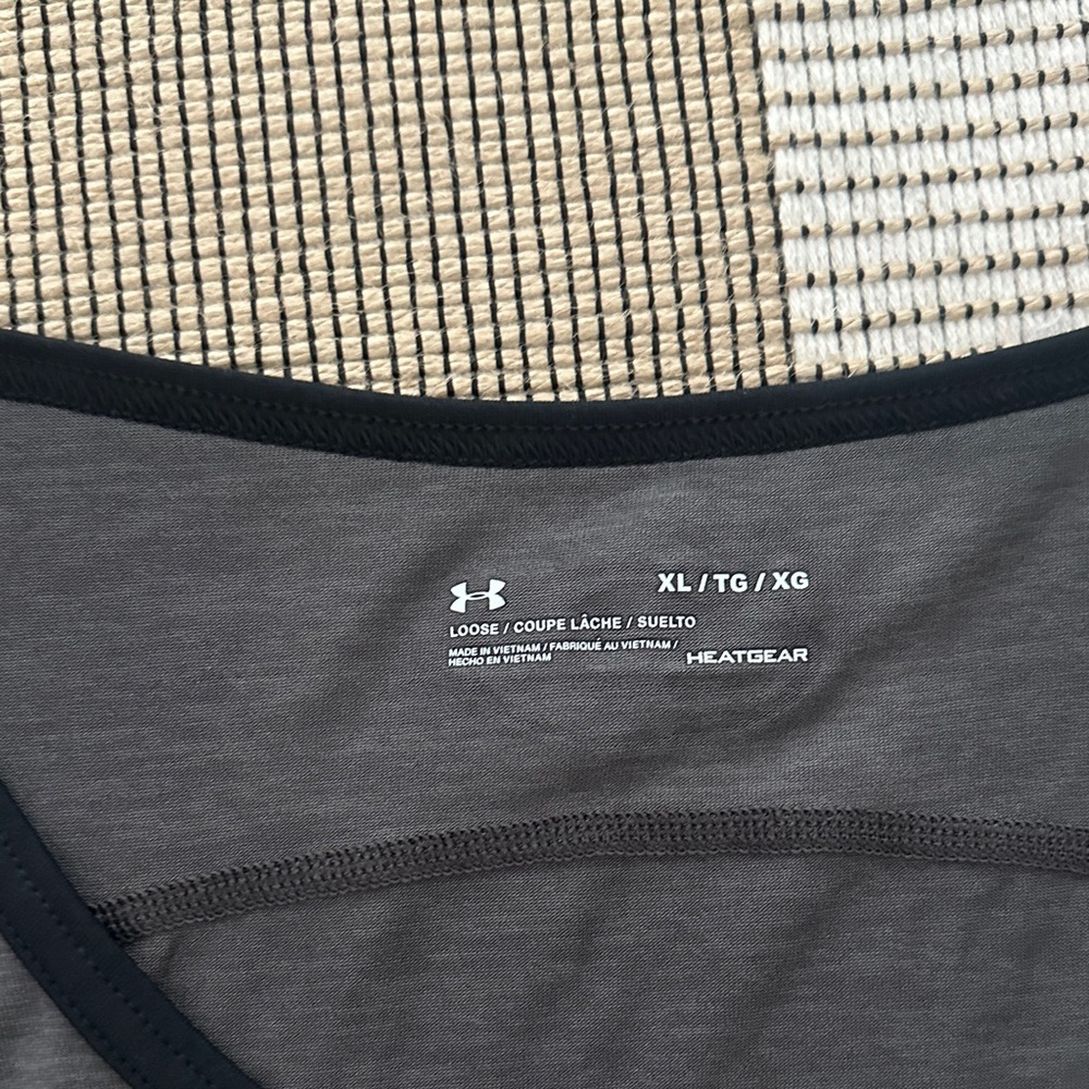 Under Armour Men's Charcoal Gray Tank Top - Picture 2 of 3